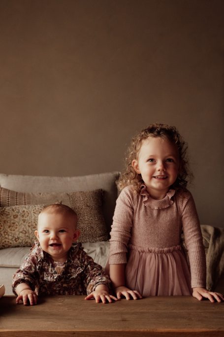 Familie fotoshoot in een daglicht studio in Amersfoort